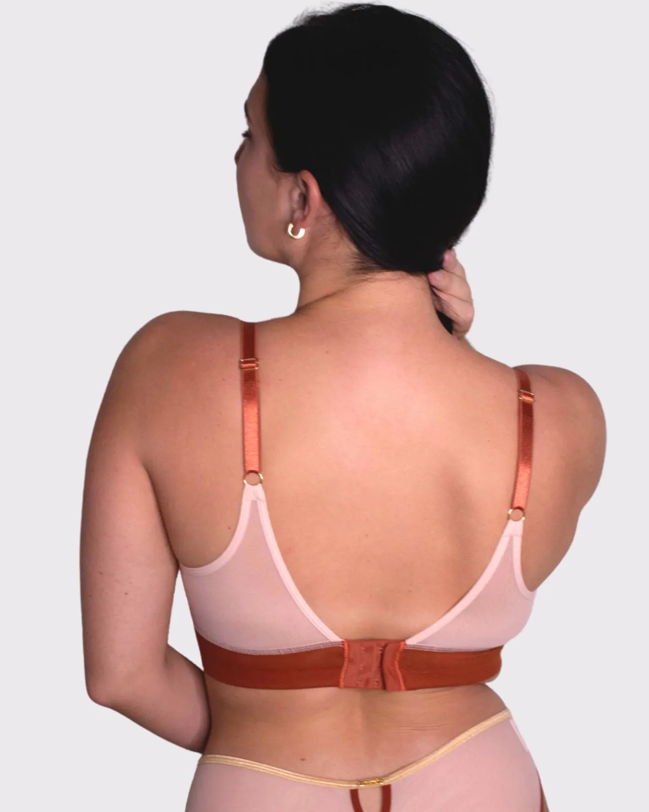 Victoria Mesh Keyhole Bralette